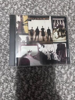 Hootie and the Blowfish CD - Black/Gray Case